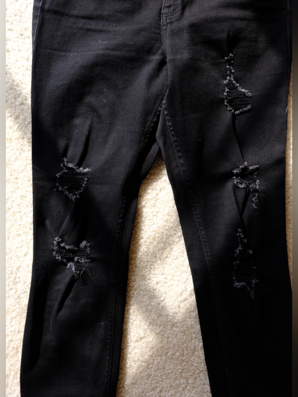Hollister Black Distressed Skinny Jeans for Women - 5R